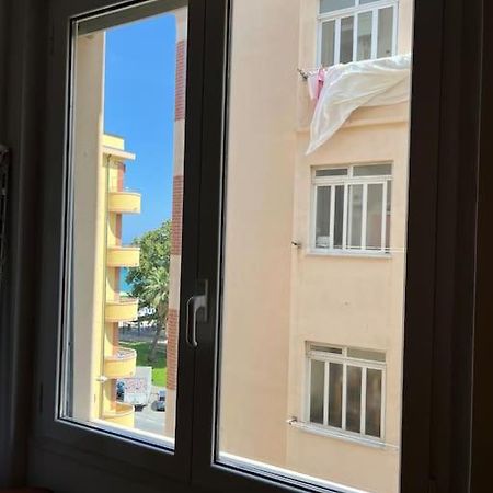 Casa Gerry, A Due Passi Dal Mare Lägenhet Savona Exteriör bild